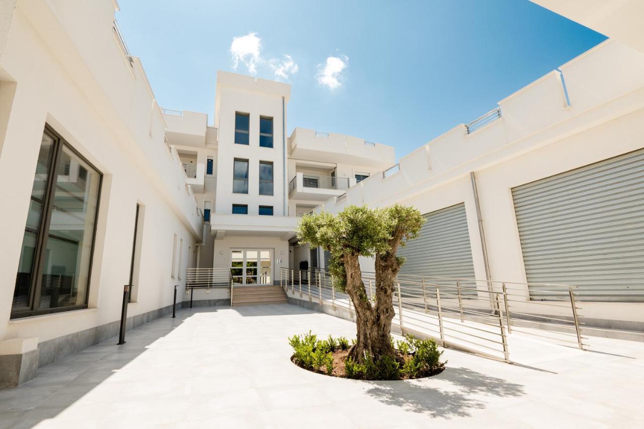 Agora Vieste Rooms & Apartments Екстериор снимка