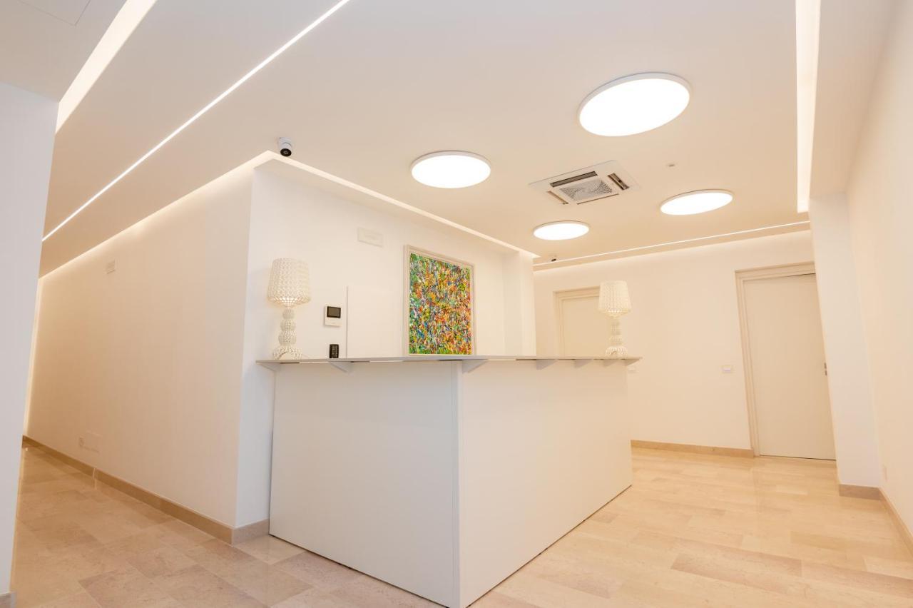 Agora Vieste Rooms & Apartments Екстериор снимка