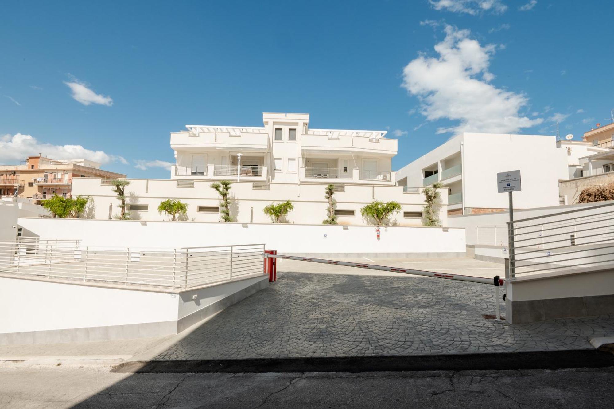Agora Vieste Rooms & Apartments Екстериор снимка