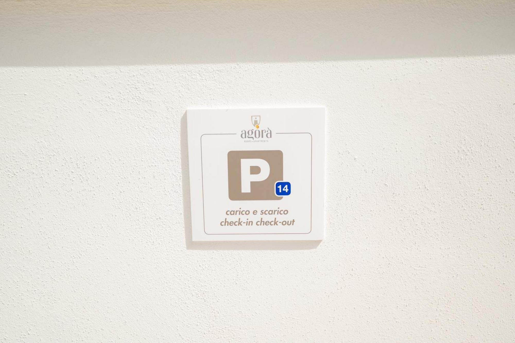 Agora Vieste Rooms & Apartments Екстериор снимка