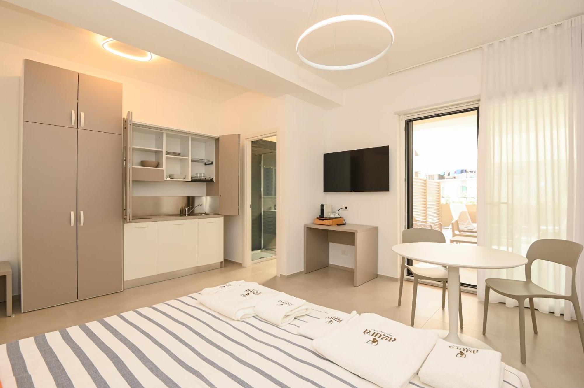 Agora Vieste Rooms & Apartments Екстериор снимка